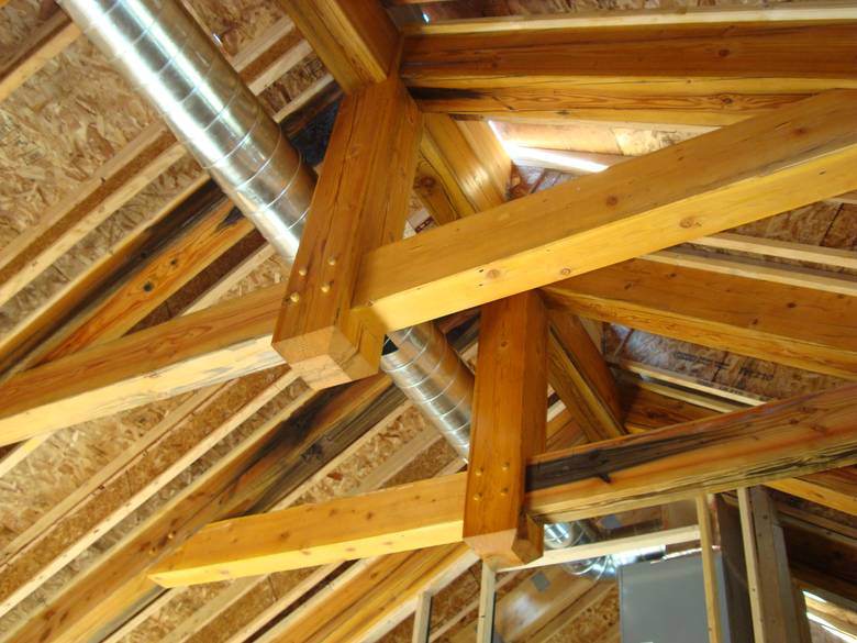 Great room trusses / Trestlewood II planed beams