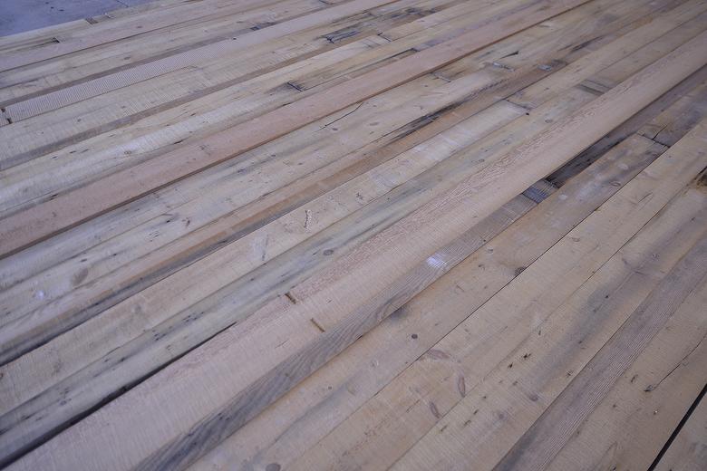 Picklewood Douglas Fir/Cedar Band-Sawn