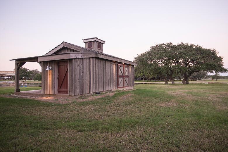 NatureAged Barnwood, WeatheredBlend Timbers (TWII+Pine+NatureAged) - Texas