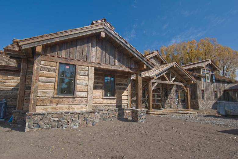 Hewn Timbers and Hand-Hewn Skins Siding / Hewn Timbers and Hand-Hewn Skins Siding