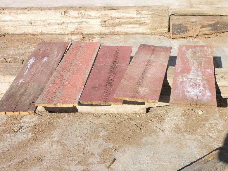 Faded Red Barnwood / 1x12 x 4