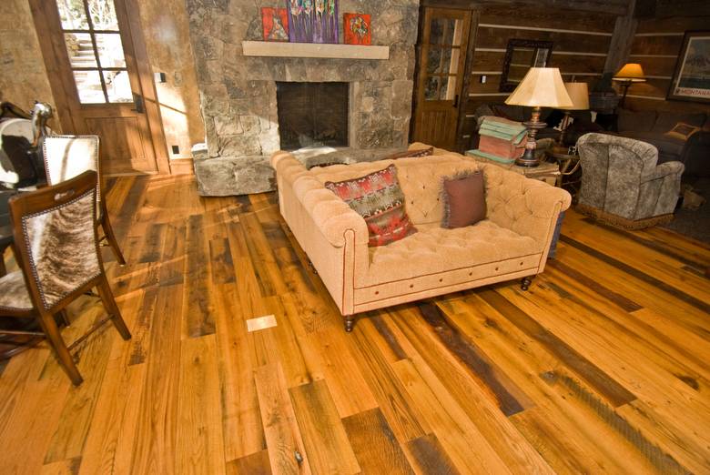 Antique Oak (Picklewood) Skip-Planed Floor
