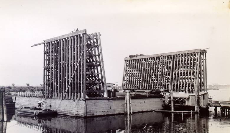 Historical photo of Drydock being built / interior framework of 1 of 5 floating drydock sections