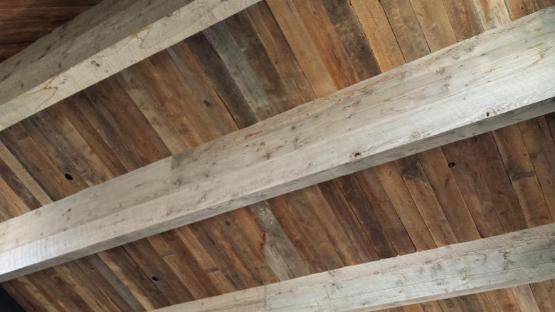 Mixed Barnwood Celing and NatureAged Barnwood Beam Wraps