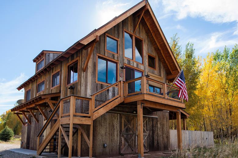 Antique Mixed Gray/Brown Barnwood